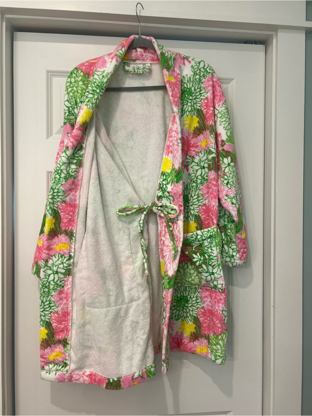 Lilly Pulitzer Luxe Terry Robe - Picture 4 of 16